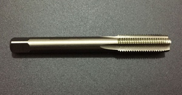 Jeu 2 Tarauds Main P/ Manivelles 9/16''x20 Tpi Pas D Et G